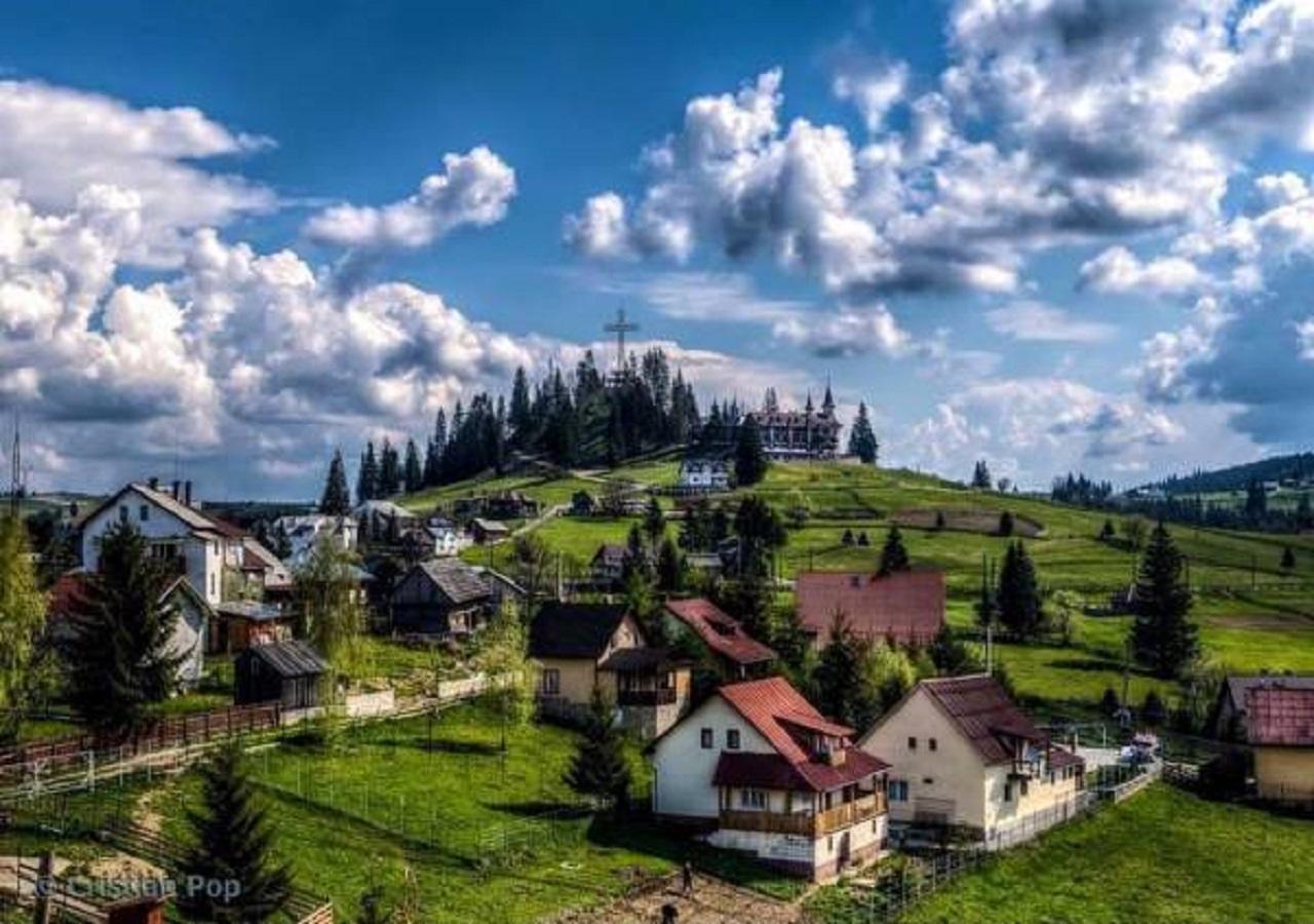 Popasul Transilvania Piatra Fantanele Bagian luar foto